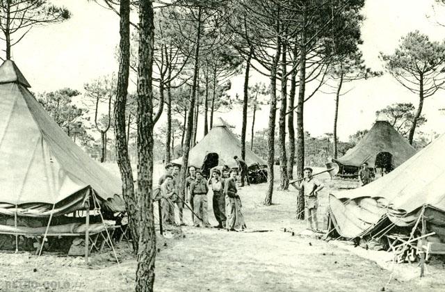 Colonies scolaires dans la fort - Saint-Jean-de-Monts