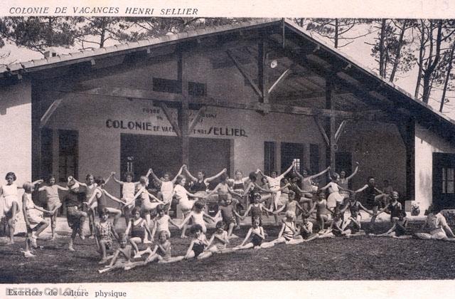 Exercices de culture physique - Colonie de vacances Henri Sellier
