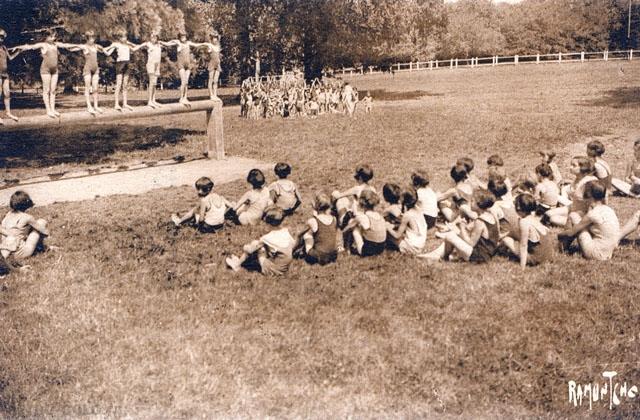 Gymnastique - Colonie de La Motte-Vende