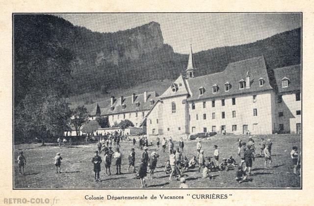 Jeux dans le parc - Colonie Dpartementale de Vacances de Currires