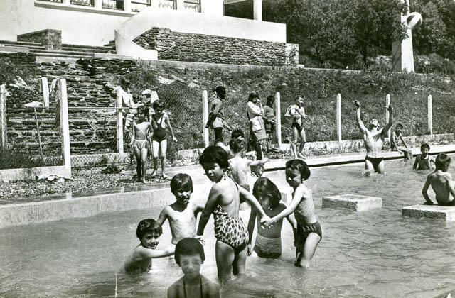 La piscine - Colonie de vacances de Chausses