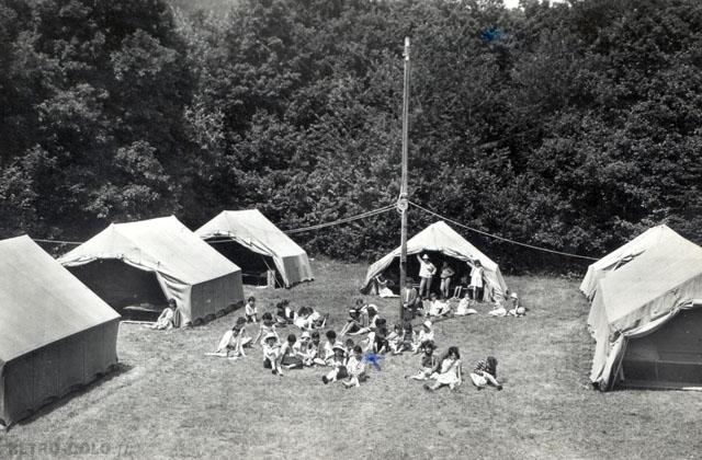 Le coin des tentes - Colonie de Vacances du Pr Jantet