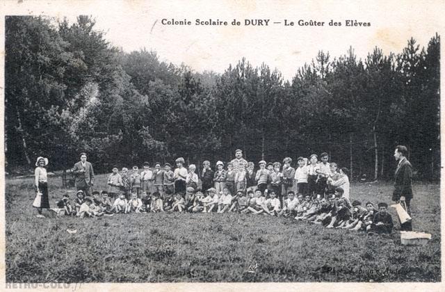 Le goter des lves - Colonie Scolaire de Dury