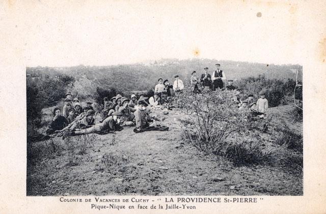 Le pique-nique - Colonie de vacances de Clichy