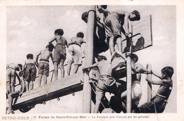 Le portique pris d'assaut - Ferme de Saint-Pol-sur-Mer