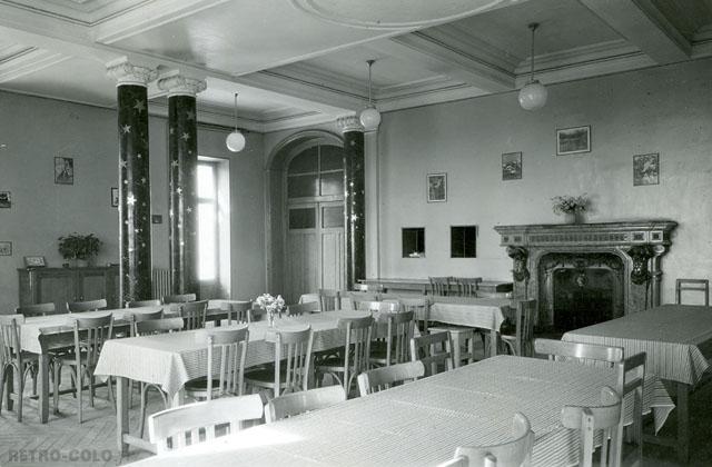 Le rfectoire - Maison dEnfants SNCF 