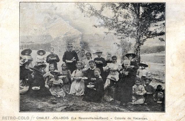 Le repas en plein air - Chalet Joli-Bois