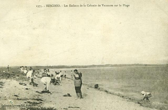 Sur la plage - Colonie de vacances  Suscinio