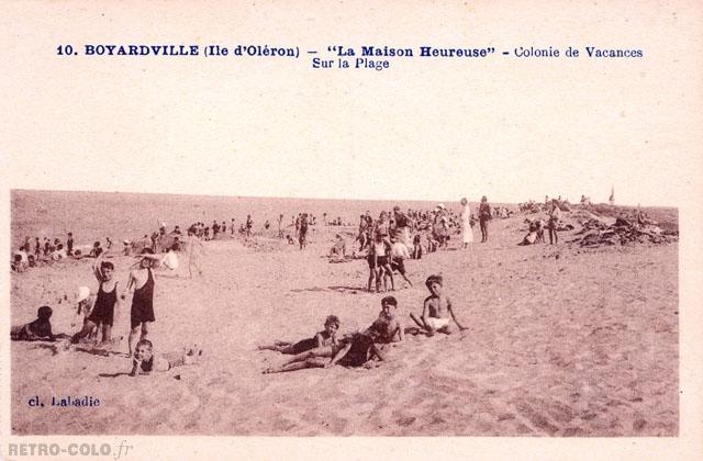 Sur la plage - Colonie de Vacances 