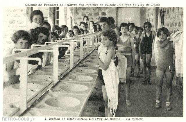 Toilette au lavabo - Maison de Montboissier